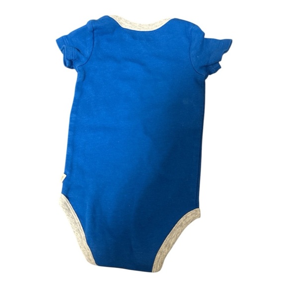 Blue and Gray Bodysuit with 'Free Hugs' Size 3m - Picture 2 of 3